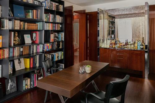 One-Bedroom Premium King Suite