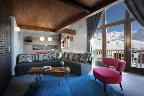 Two-Bedroom Deluxe Suite - Cozy Home