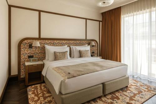 Modern King Room