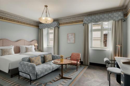 Heritage Junior Twin Suite
