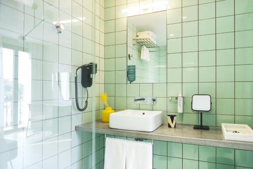 Deluxe Double or Twin Room with Balcony