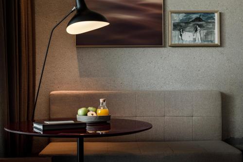 Connecting Room with Park View