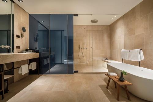 Hideaway Duplex Suite