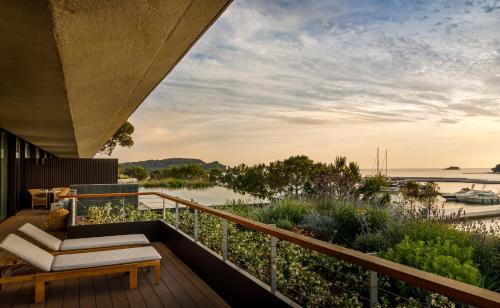 Suite - Sunset Signature