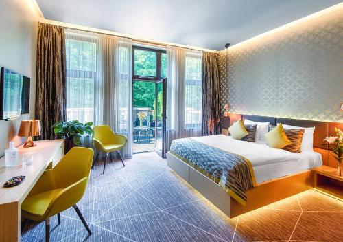 Double Room with Balcony