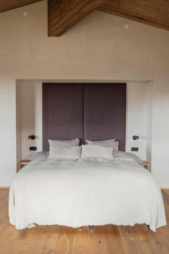 Highland Base Suite