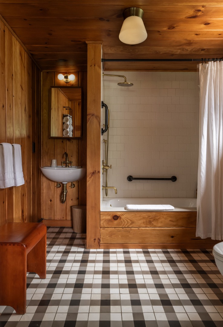 King Kitchenette Cabin - ADA