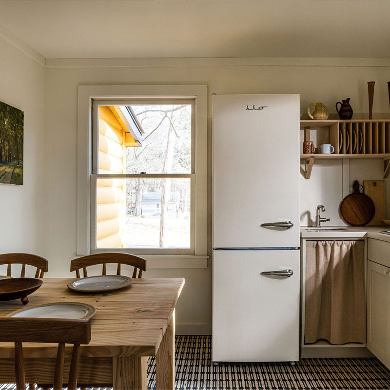 2 Bedroom Kitchenette Supreme