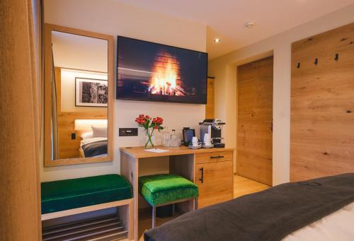 Classic Double Room