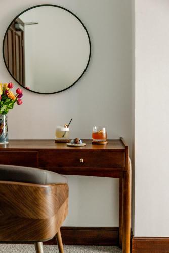 Suite with River View