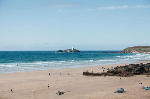 Three Mile Beach, Cornwall