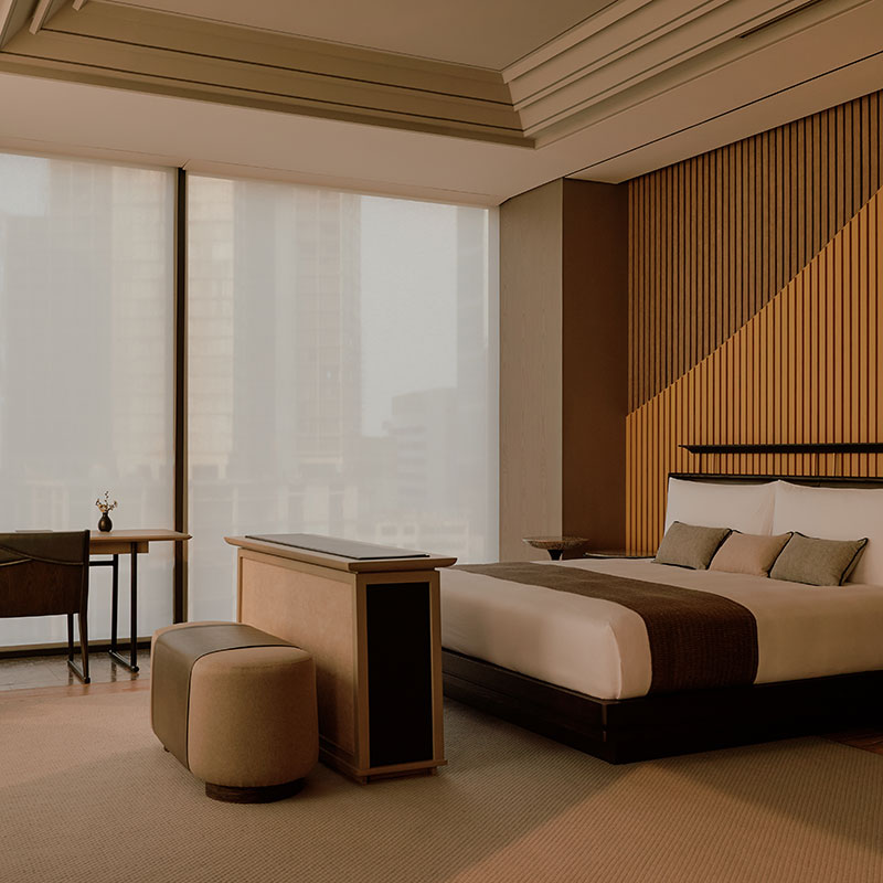 Corner Suite