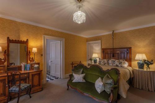 Garden View Suite