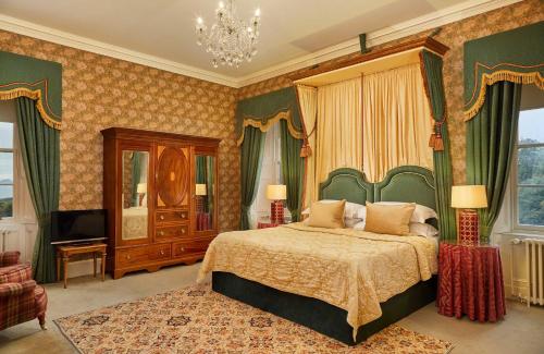 Master Suite with Sea View