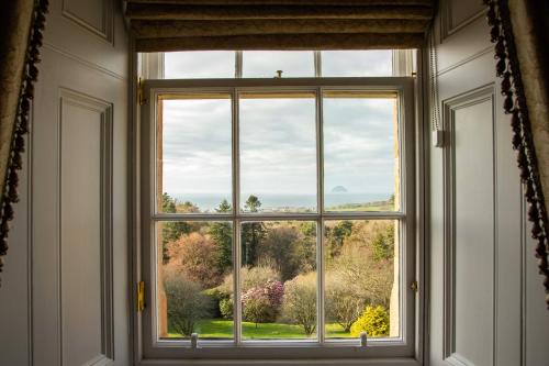 West Wing Suite
