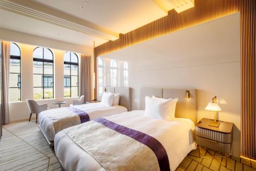 Premium Twin Room with Free Lounge Access