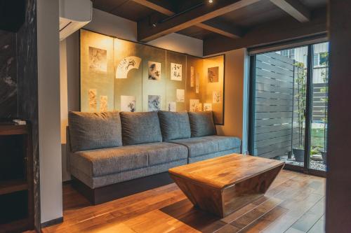 CHIDORI: “Machiya” Two-Story Tatami Bedroom Suite with Hinoki Bath and Courtyard, 70sqm,Non-Smoking