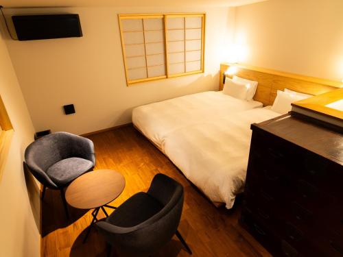 SEIGAIHA: Traditional “Machiya” Two-Story Suite with Courtyard, 60sqm, Non-Smoking
