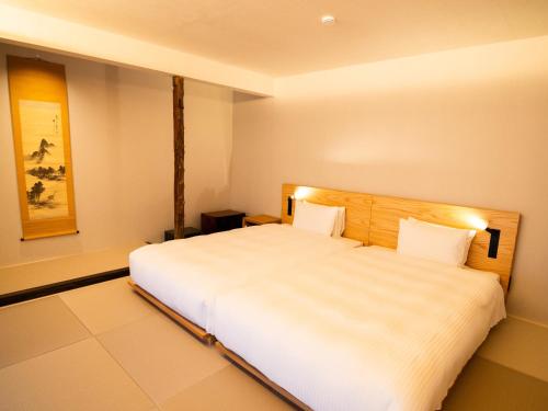 SEIGAIHA: Traditional “Machiya” Two-Story Suite with Courtyard, 60sqm, Non-Smoking
