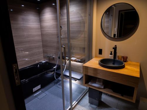 SEIGAIHA: Traditional “Machiya” Two-Story Suite with Courtyard, 60sqm, Non-Smoking