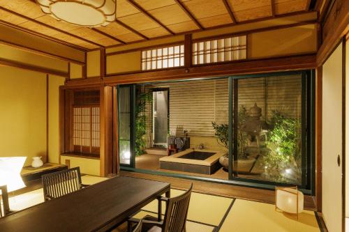 Japanese Suite with Lounge Access - Former Nintendo Headquarter