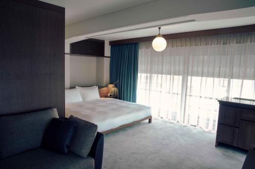 Deluxe King Room with Lounge Access - Former Nintendo Headquarter
