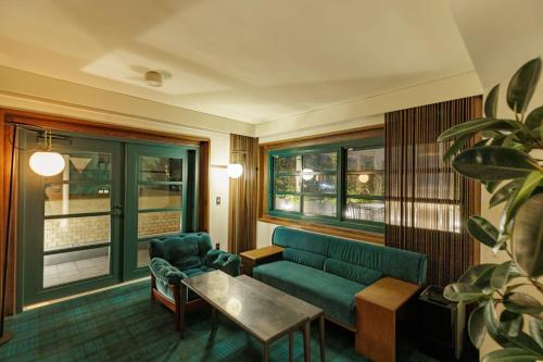 Marufukuro Suite with Lounge Access - designed by Tadao Ando