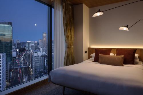 Superior Queen Room with City View
