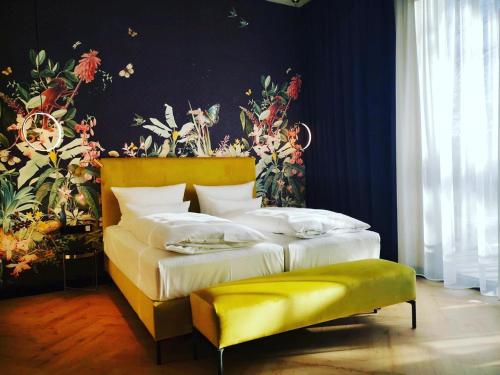 Junior Suite with Garden View