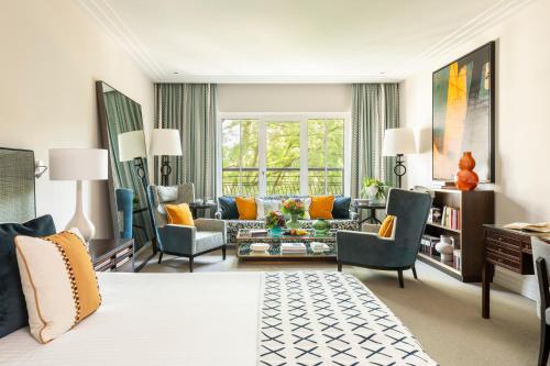Deluxe Junior Suite Park View
