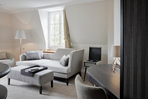 Junior Suite with Garden View