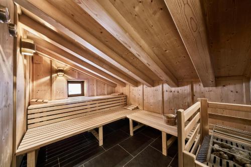 Suite with Sauna