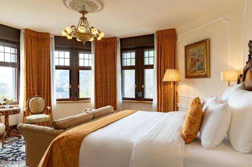 Moselle view, Junior Suite, 1 King, River view