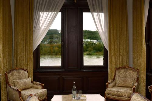 Moselle view, Junior Suite, 1 King, River view
