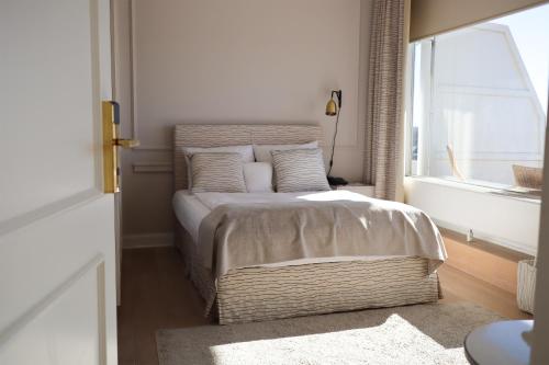 Single Room with Land View