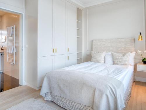 Single Room with Land View