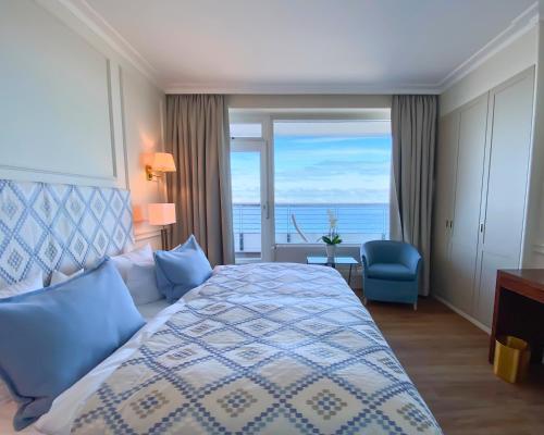Panorama Suite with two rooms (Sea View)