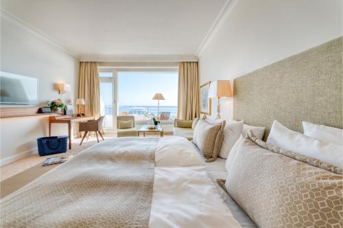 Junior Suite with Sea View (2.-4. Floor)