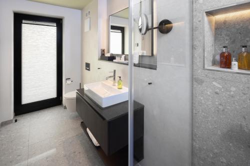 Modern Single Room