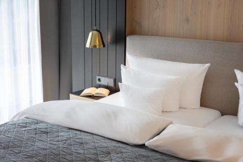 Modern Junior Suite with Balcony