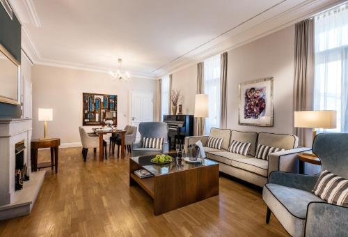 Superior Suite
