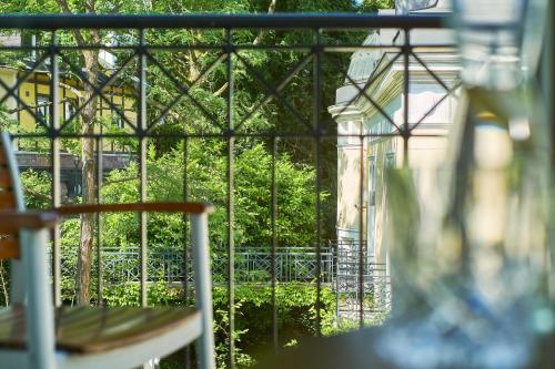 Suite with Garden View