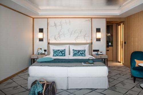Riverside King Junior Suite