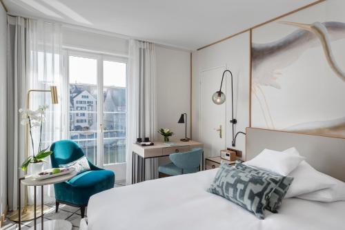 Riverside View Double Room