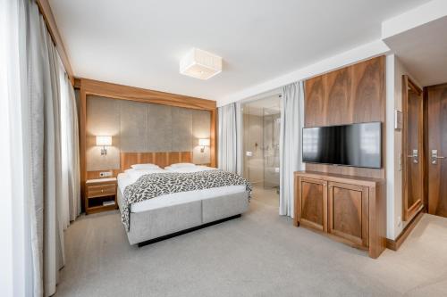 Double Room with Grand Lit