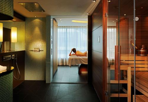Suite with Sauna