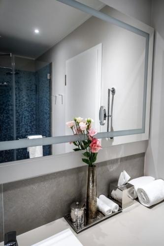 Executive Twin Suite