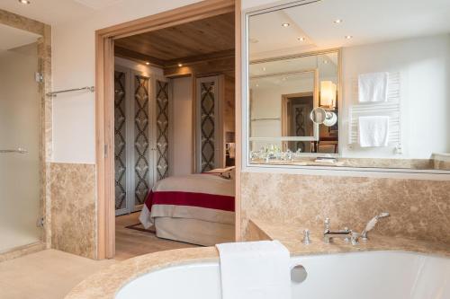 Premium Suite
