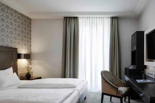 Classic King Room