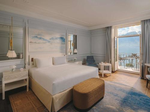 Deluxe Room with Lake View